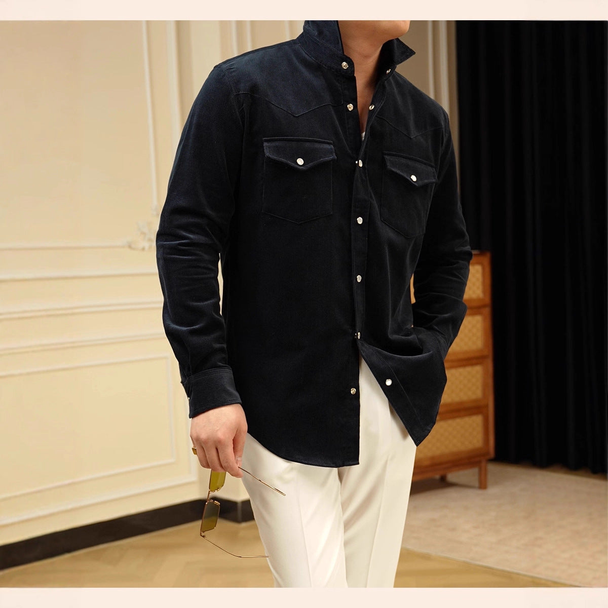 Mens Casual Business Shirt Made From Pure Cotton With A Lampwick Weave For Everyday Wear